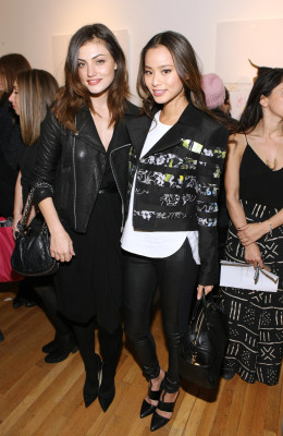 Phoebe Tonkin pic #680955