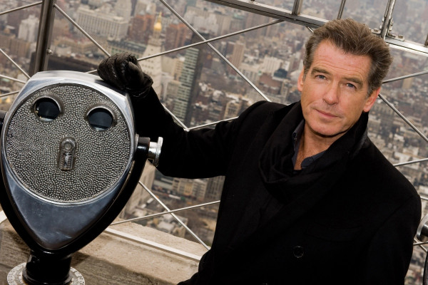 Pierce Brosnan pic #285651