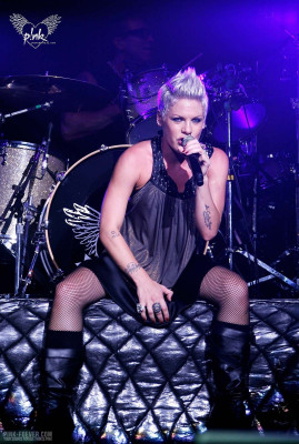 Pink pic #991124