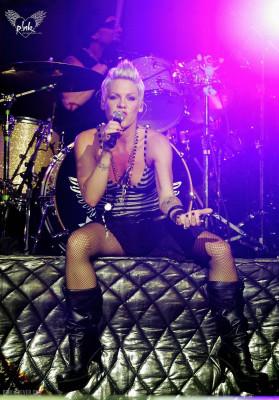 Pink pic #991122