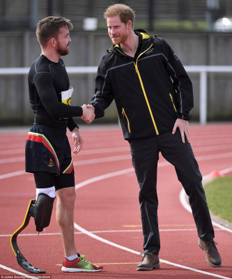 Prince Harry of Wales pic #1027432
