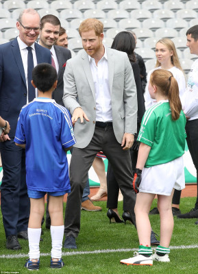 Prince Harry of Wales pic #1050032