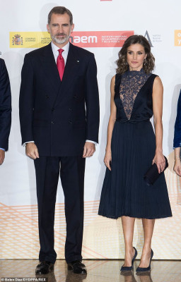 Queen Letizia of Spain pic #1092387