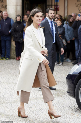 Queen Letizia of Spain pic #1122017