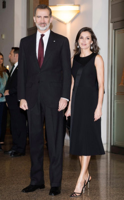 Queen Letizia of Spain pic #1113598