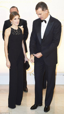 Queen Letizia of Spain pic #819771