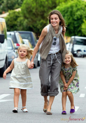 Queen Letizia of Spain pic #1120750
