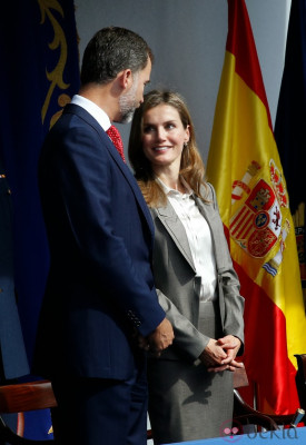 Queen Letizia of Spain pic #641040