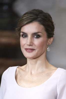 Queen Letizia of Spain pic #782496