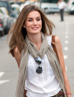 Queen Letizia of Spain pic #514045
