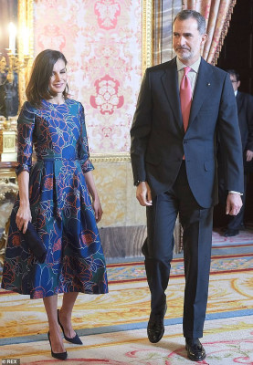 Queen Letizia of Spain pic #1125264