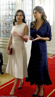 Queen Letizia of Spain pic #1120827