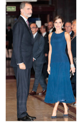 Queen Letizia of Spain pic #1124033