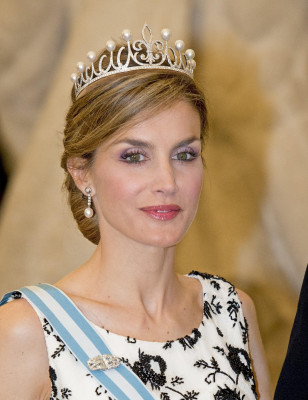 Queen Letizia of Spain pic #1120838