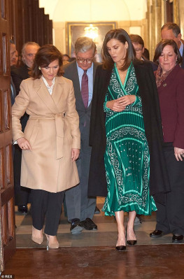 Queen Letizia of Spain pic #1122022
