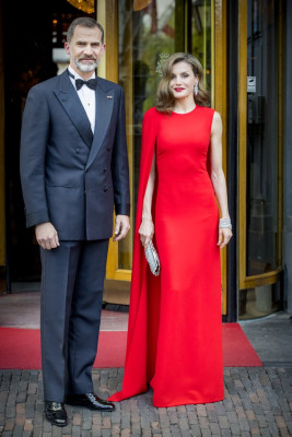 Queen Letizia of Spain pic #936111