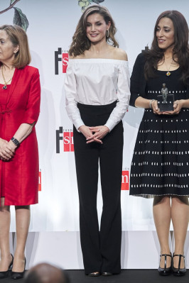 Queen Letizia of Spain pic #935677