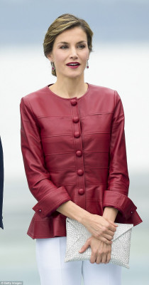 Queen Letizia of Spain pic #945921