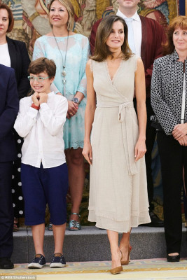 Queen Letizia of Spain pic #1050967
