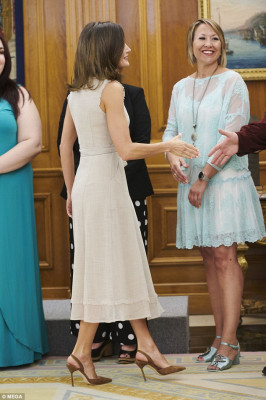 Queen Letizia of Spain pic #1050966