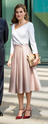 Queen Letizia of Spain pic #958289