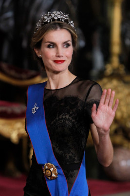 Queen Letizia of Spain pic #738182