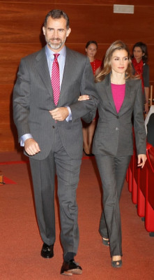 Queen Letizia of Spain pic #660036