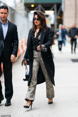 Priyanka Chopra pic #1122113