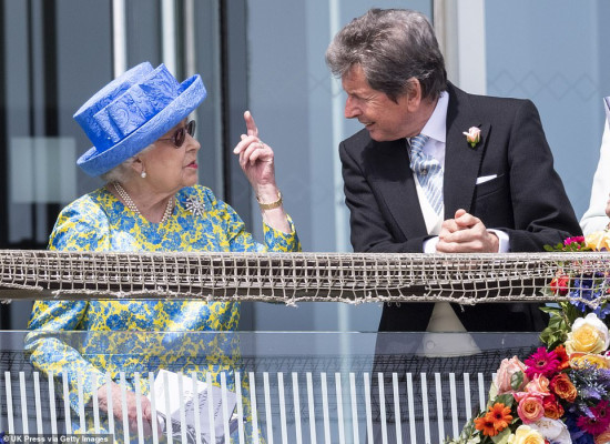Queen Elizabeth ll  pic #1142315