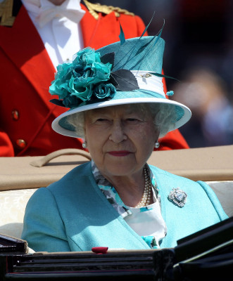 Queen Elizabeth ll  pic #497794