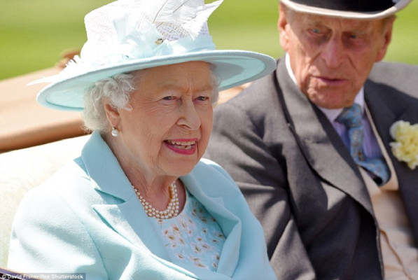Queen Elizabeth ll  pic #782849