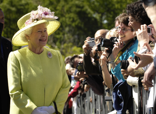 Queen Elizabeth ll  pic #497785
