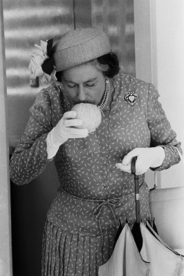 Queen Elizabeth ll  pic #568576