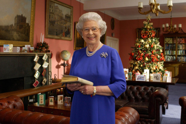 Queen Elizabeth ll  pic #568579