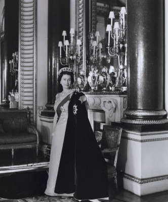 Queen Elizabeth ll  pic #495699