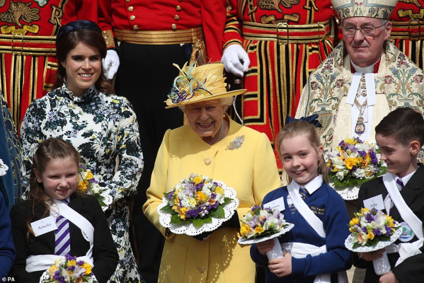 Queen Elizabeth ll  pic #1123967