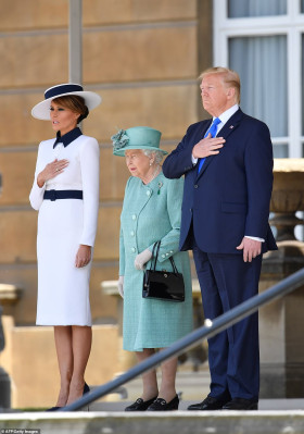 Queen Elizabeth ll  pic #1142325