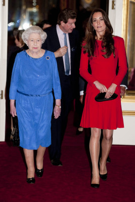 Queen Elizabeth ll  pic #673019