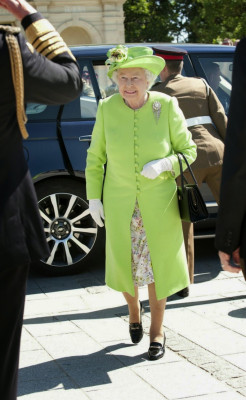 Queen Elizabeth ll  pic #715999