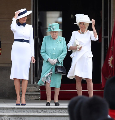 Queen Elizabeth ll  pic #1142327