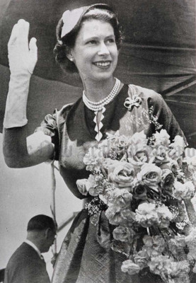 Queen Elizabeth ll  pic #495682
