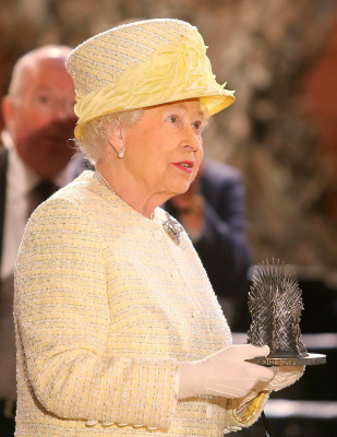 Queen Elizabeth ll  pic #713553