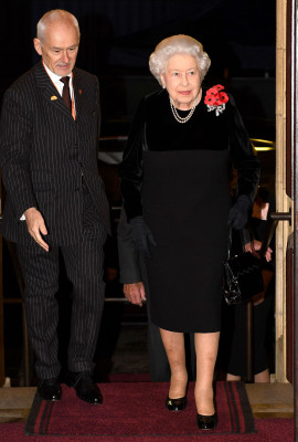 Queen Elizabeth ll  pic #978959