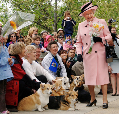 Queen Elizabeth ll  pic #985980