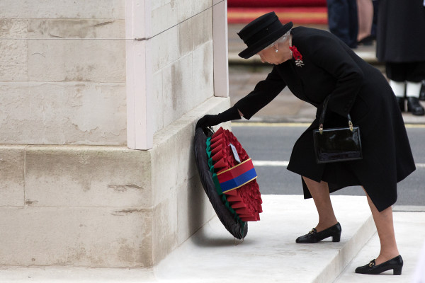 Queen Elizabeth ll  pic #811620