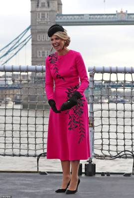Queen Maxima of Netherlands pic #1113135