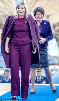 Queen Maxima of Netherlands pic #1113011
