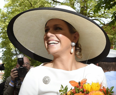 Queen Maxima of Netherlands pic #717147