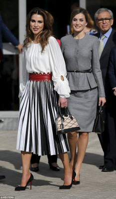 Queen Rania pic #814365