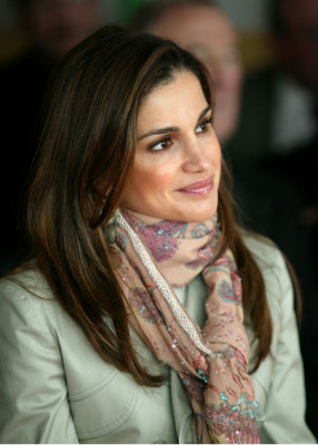 Queen Rania pic #426865